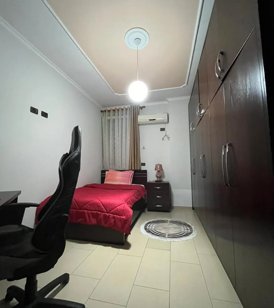 Reka Apartment Tirana 0*,  Albanien