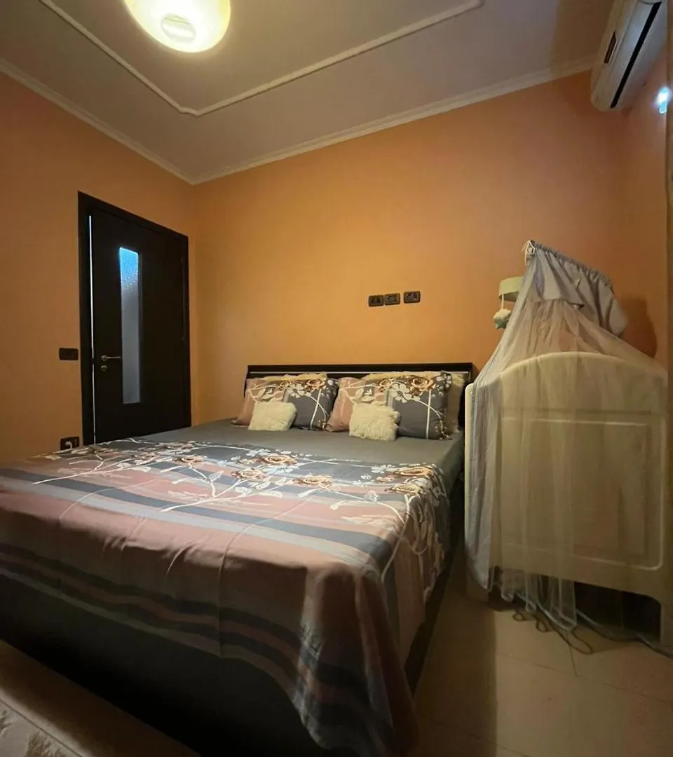 Reka Apartment kontakter