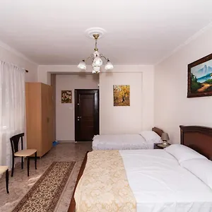 Erla's Tirana